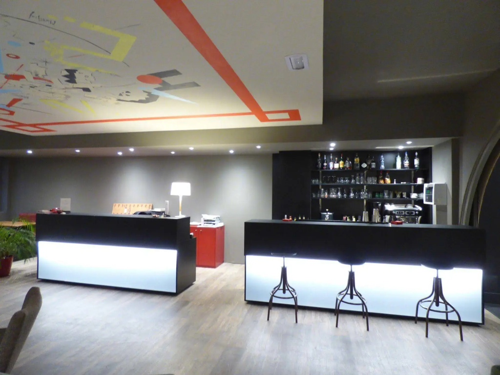 Hotel photo 8