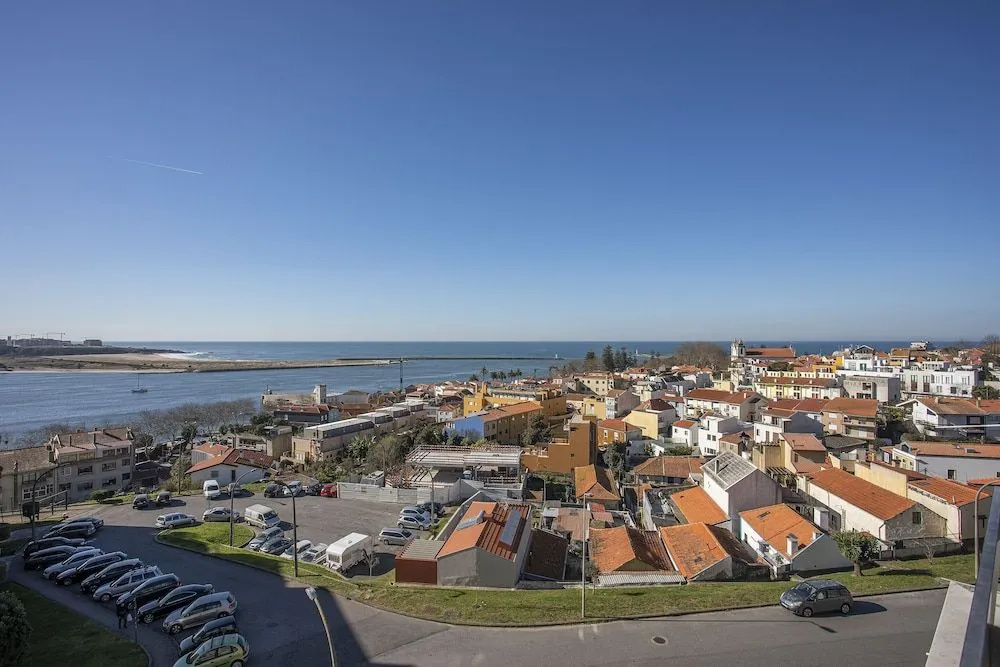 Liiiving in Porto - Sea & River View