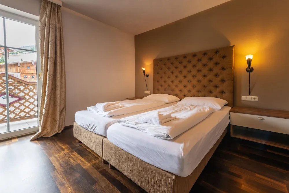 Hotel Rothirsch by Skinetworks - Chambres