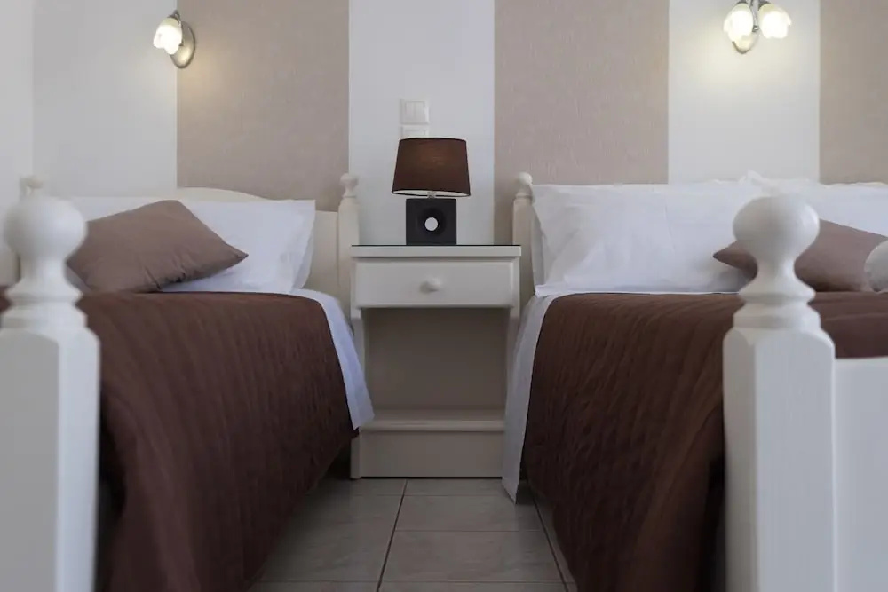 Economy room