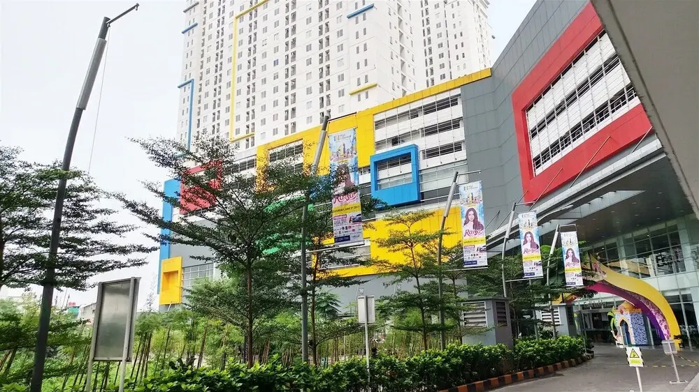 Strategic Designed And Simply 2Br At Bassura City Apartment