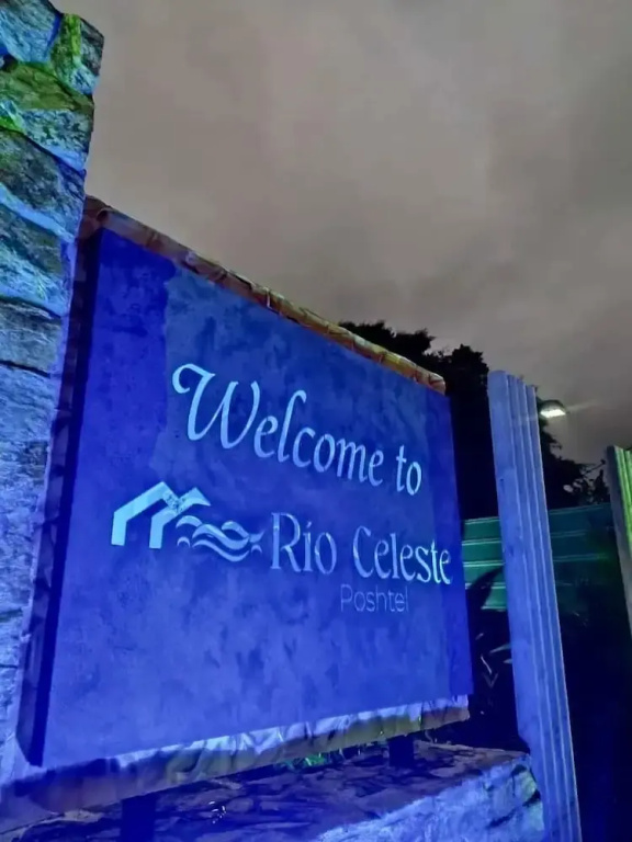 Rio celeste poshtel Tayrona