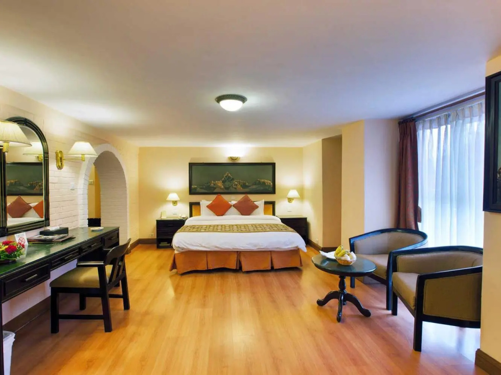 Deluxe Suite