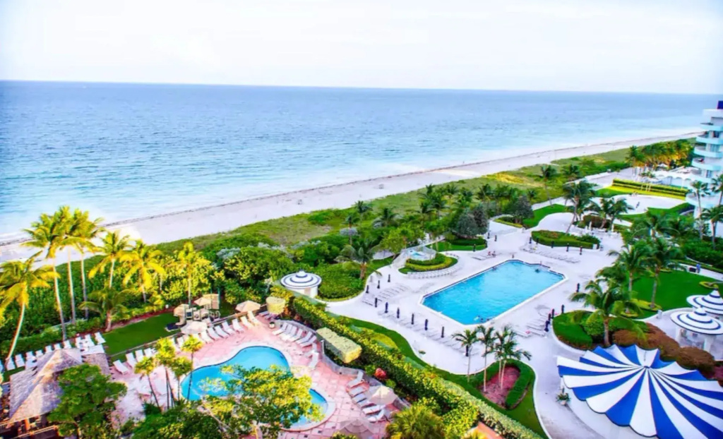 Suites by the Beach
