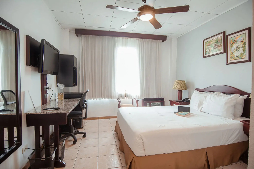 La Sabana Hotel, Suites and Apartments by null