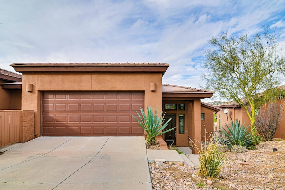 Pool Access: Mtn-view Getaway in Fountain Hills!