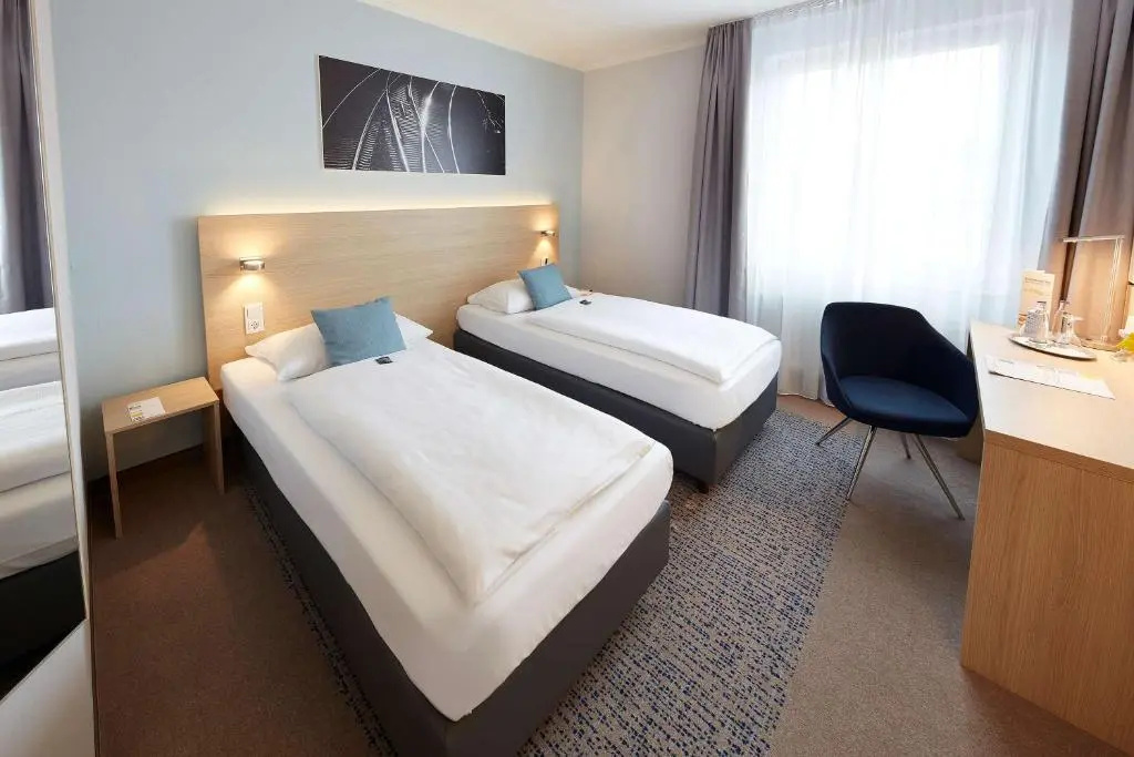 Business Double room (twin beds)