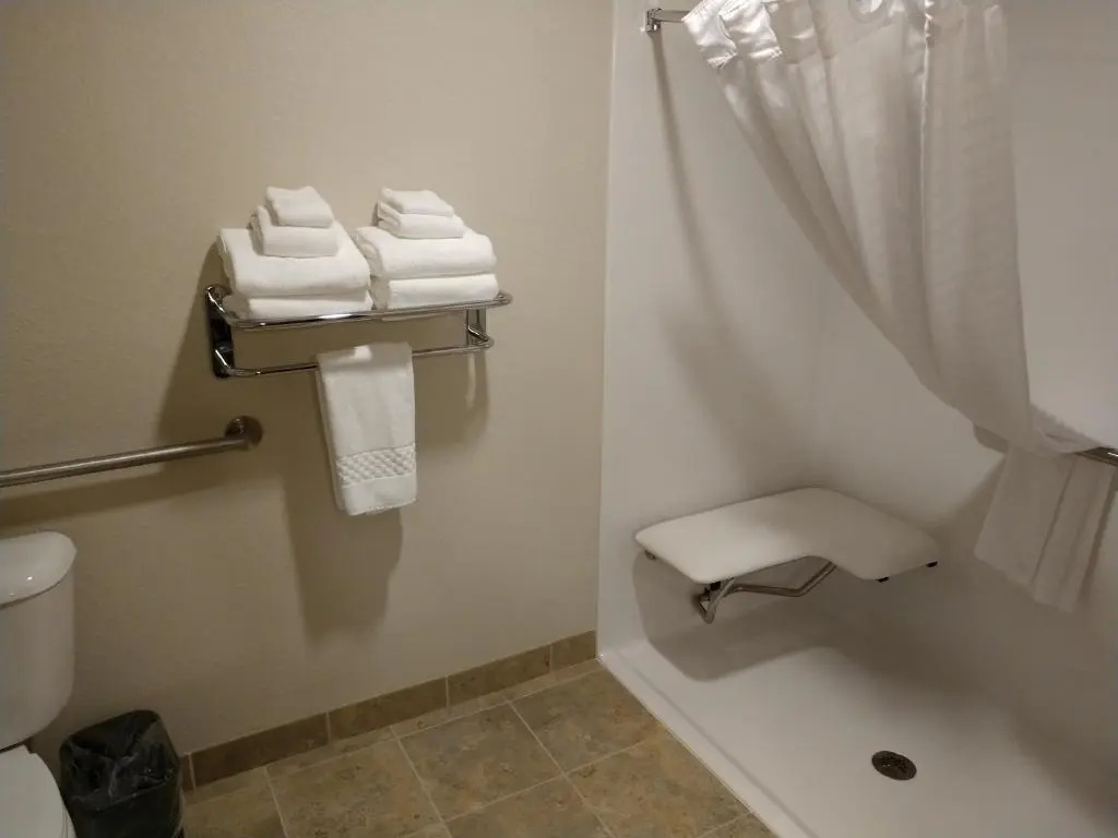 Cobblestone Inn & Suites - Monticello - Chambres