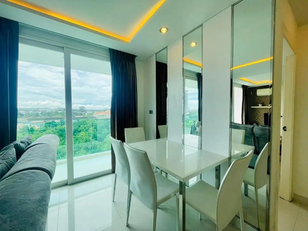 Amazon Residence Pattaya Sunny Rentals - Chambres