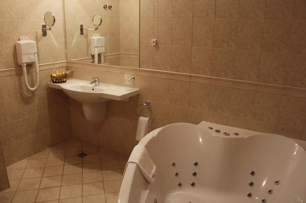 SPA Club Bor Hotel & Wellness - Général