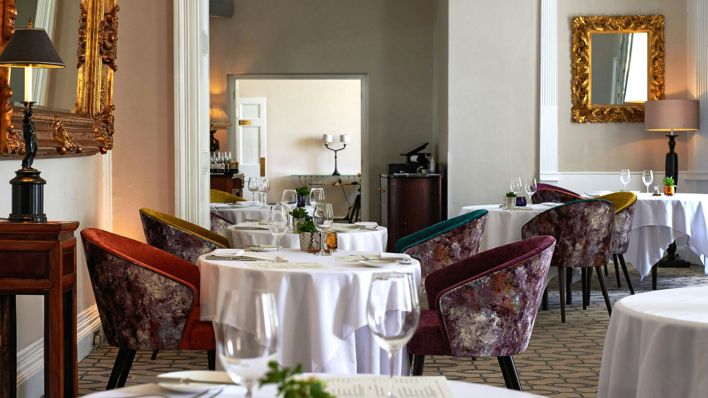 Storrs Hall Hotel - Général