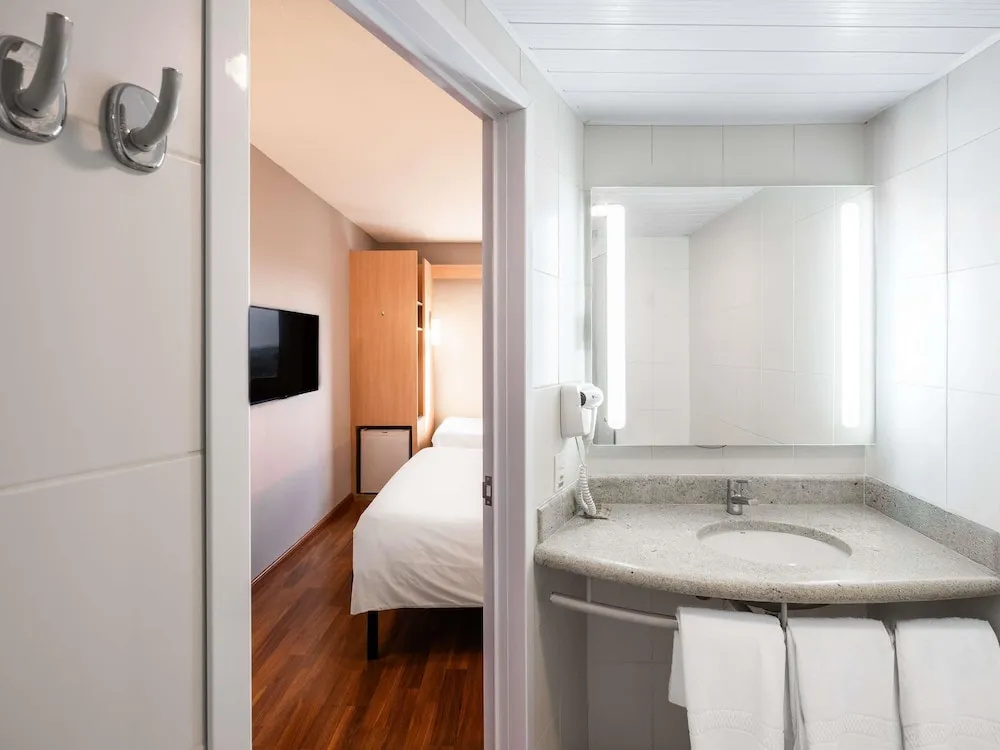 ibis Ourinhos - Chambres