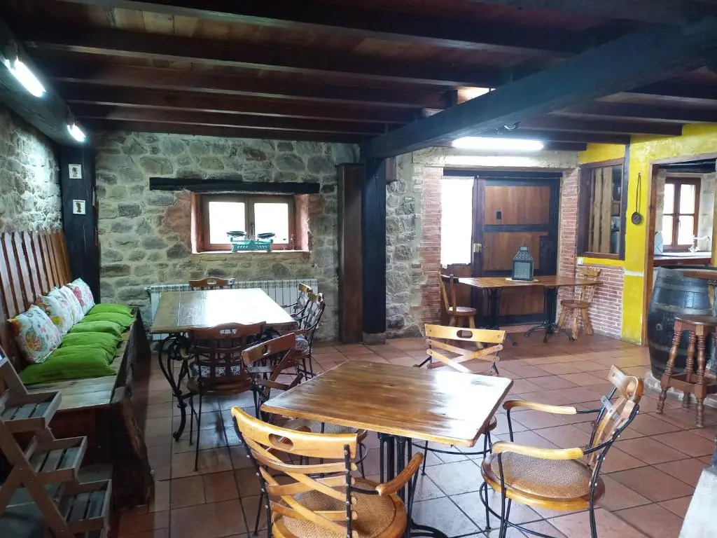 El Espesedo de Cabárceno, Casa rural - Chambres
