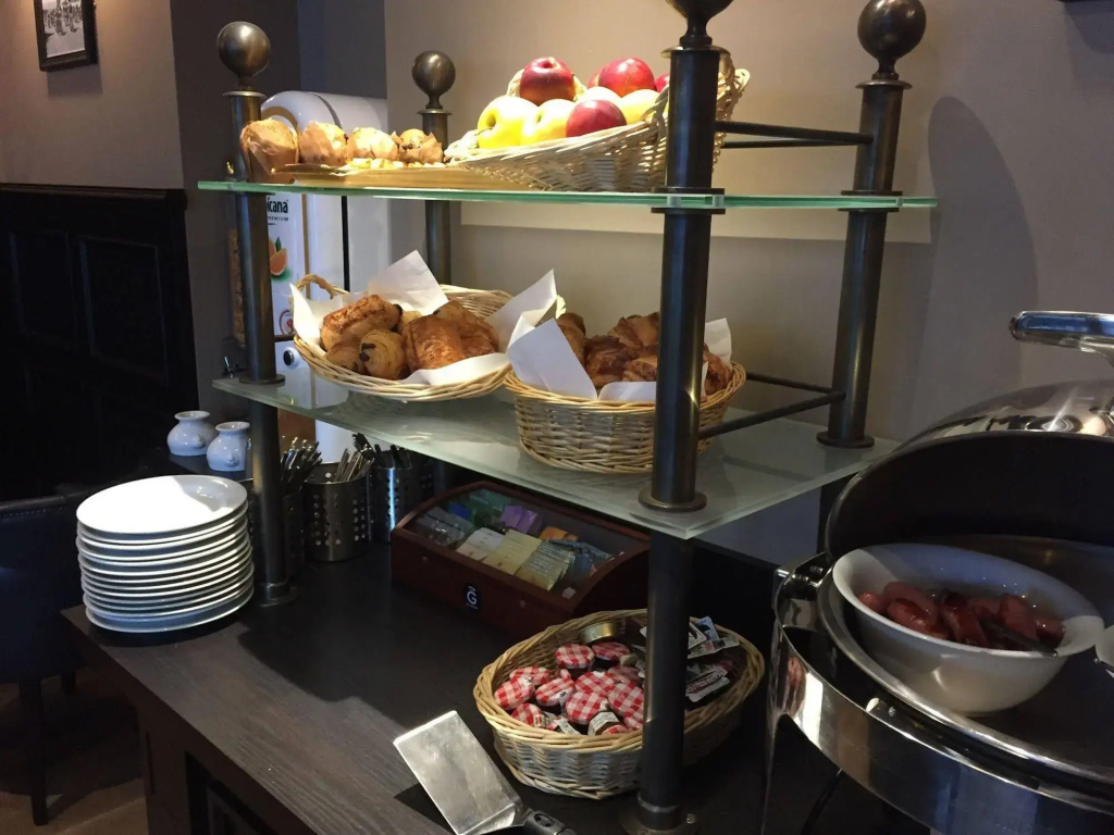 Hotel photo 11
