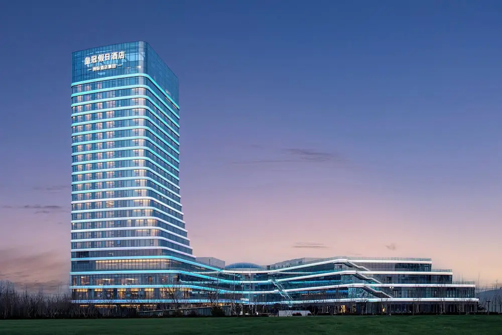 Crowne Plaza Linyi Olympic Sports Centre by IHG in Linyi