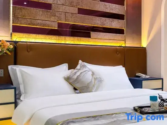 Premier room