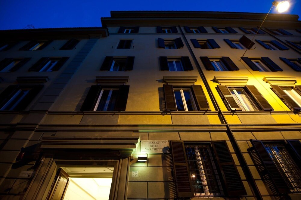 Rome Travellers BandB
