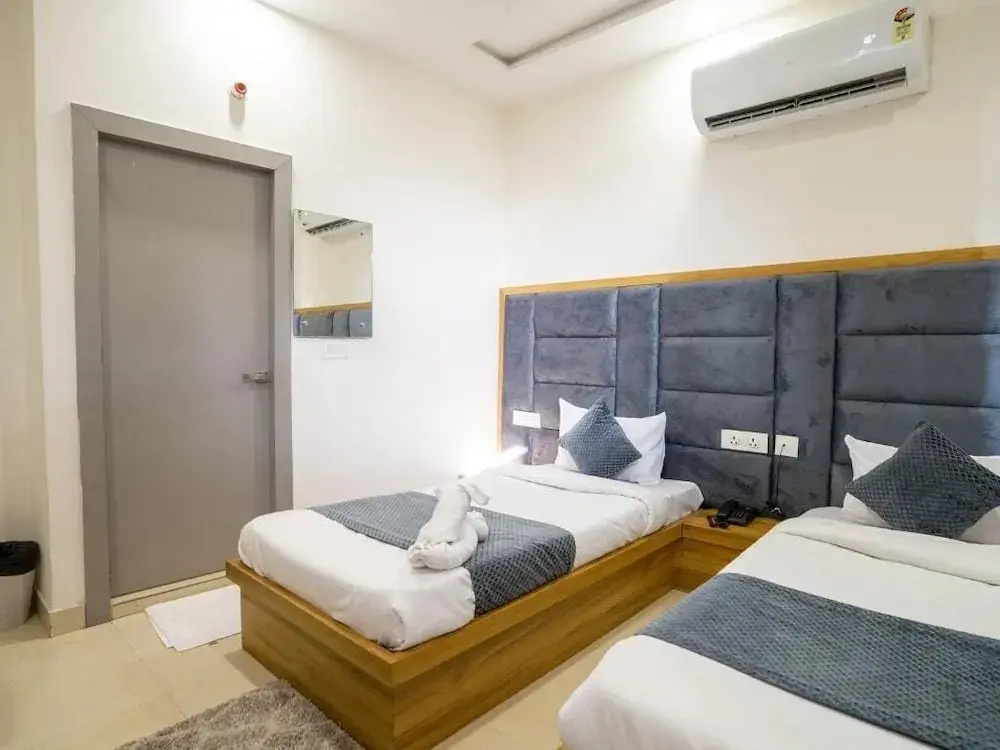 Hotel photo 12