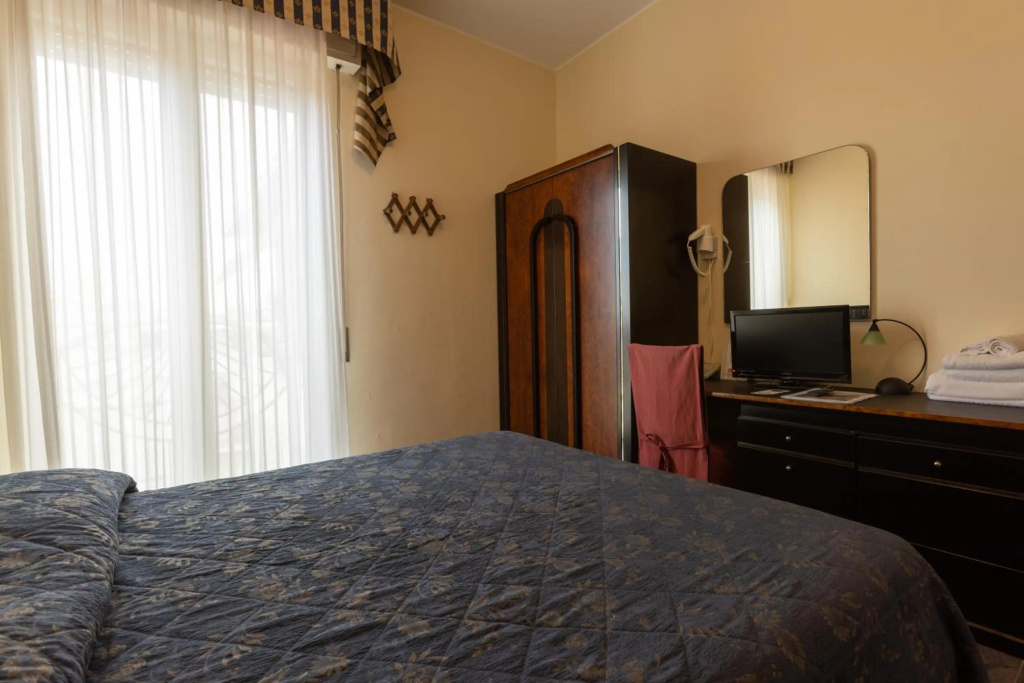 Hotel River — 5