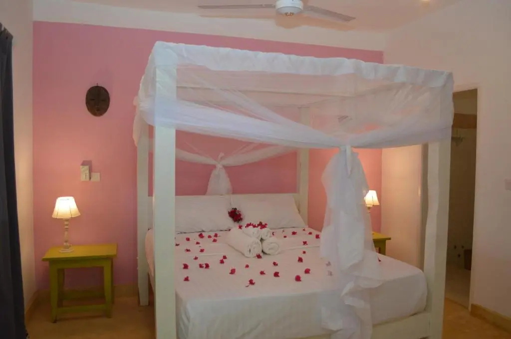 Standard Double room with sea view (full double bed)