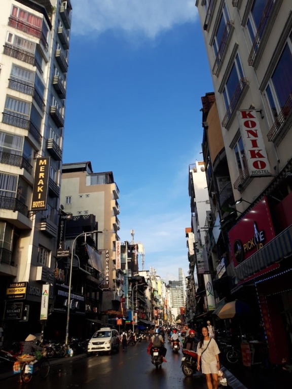 An Nam Corner Sky - Général