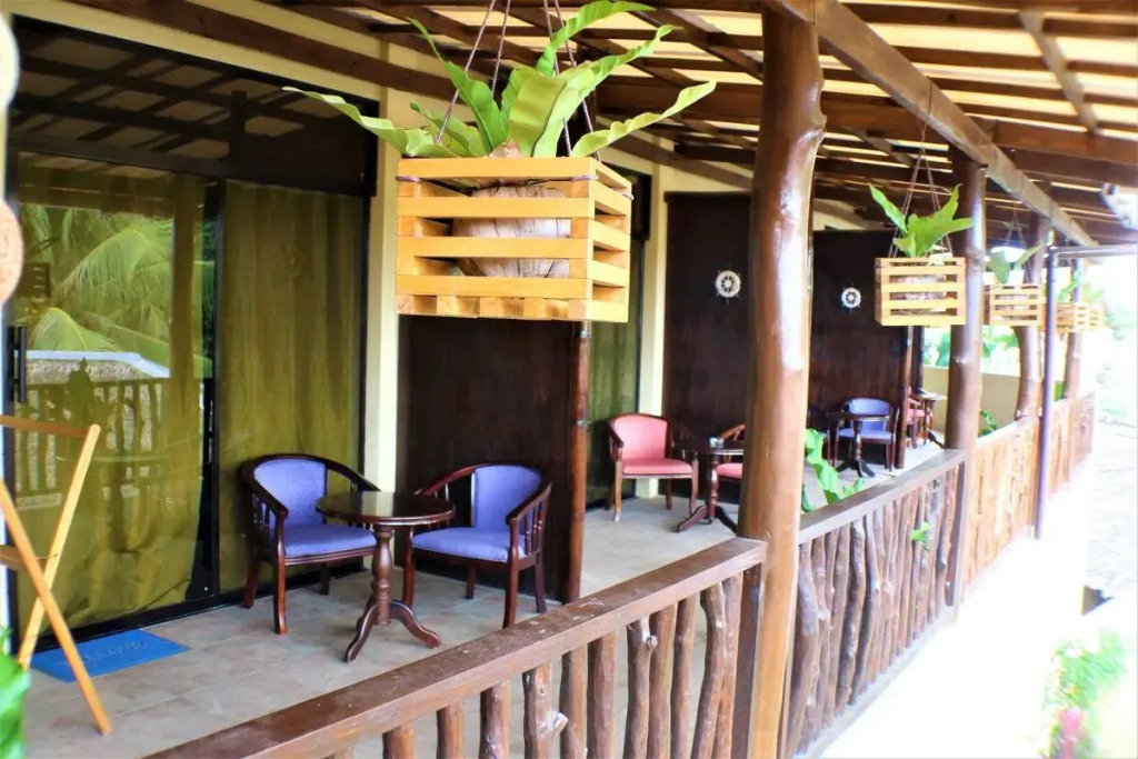 Greenfields Tourist Inn by ZEN Rooms