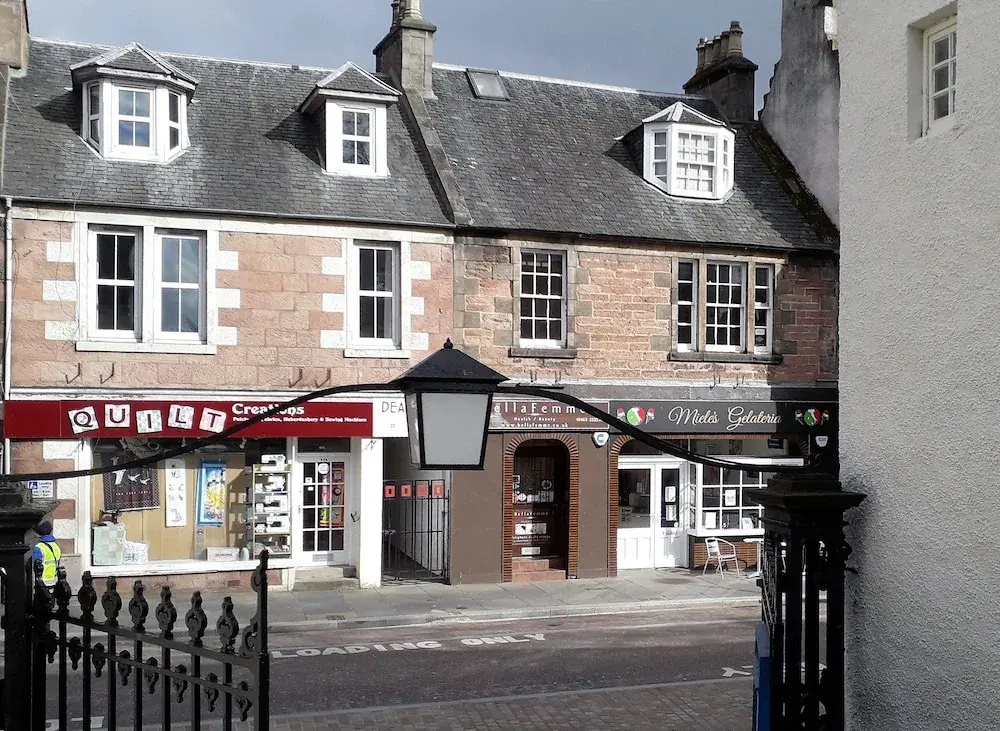 98 Church Street