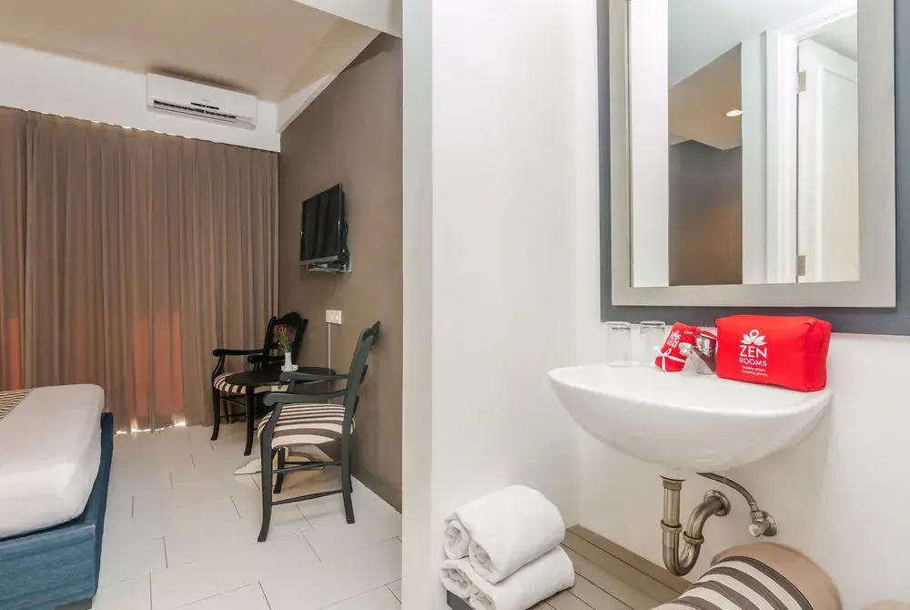 Hotel photo 8