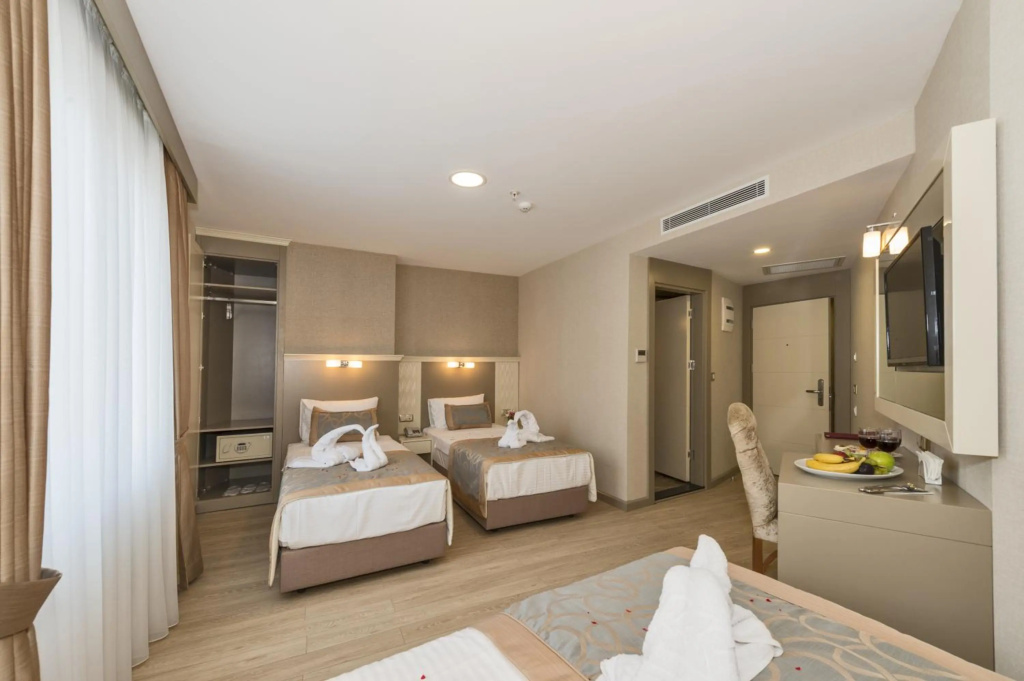 Marcello Hotel — 4