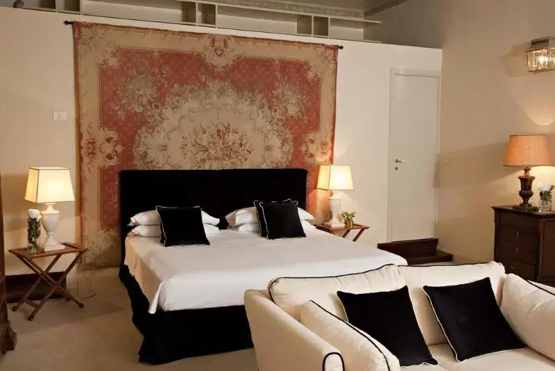 The J & J Historic House Hotel - Chambres