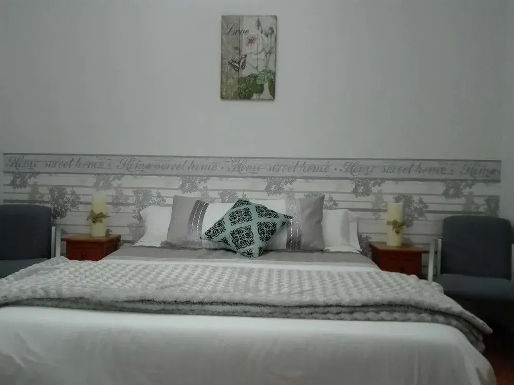 Balcony & Terrace