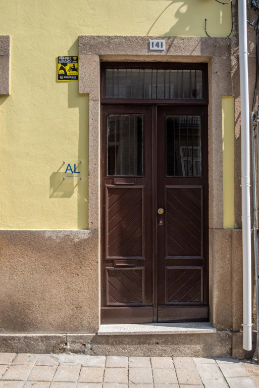 ZD Moreira Flats A