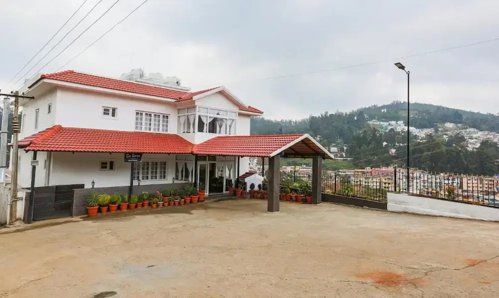 The Baron By OYO Rooms