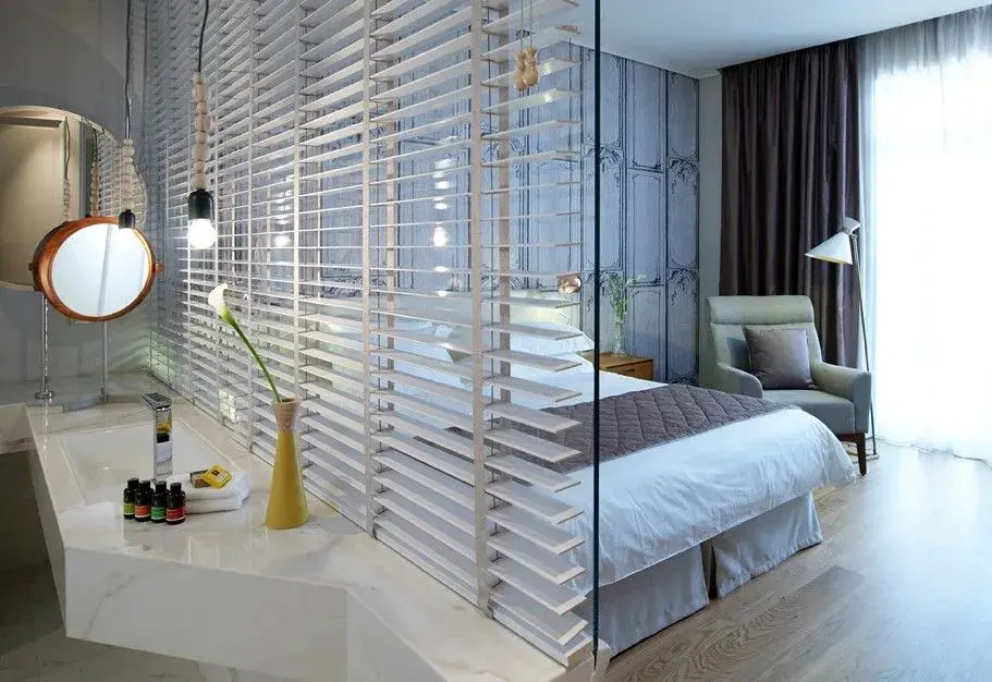 Executive Double room (full double bed)