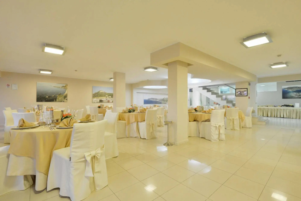 Hotel photo 26