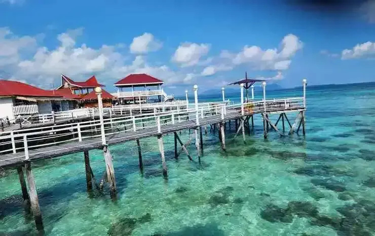 Beach & Waterfront