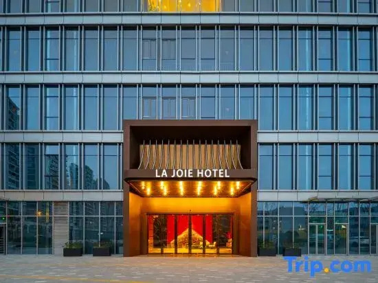 La Joie Hotel