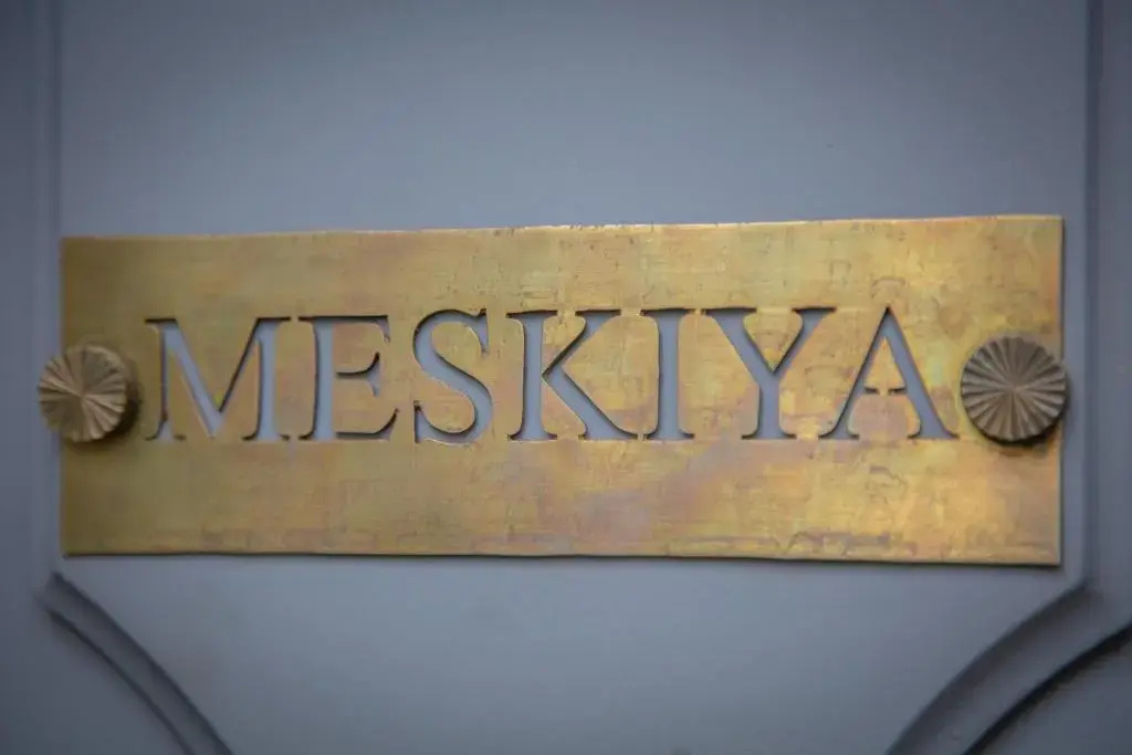 Meskiya Double room (full double bed)