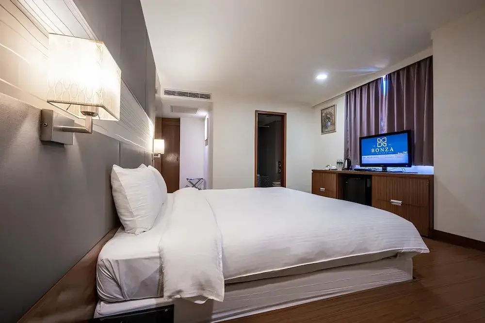 Hotel Bonza - Chambres