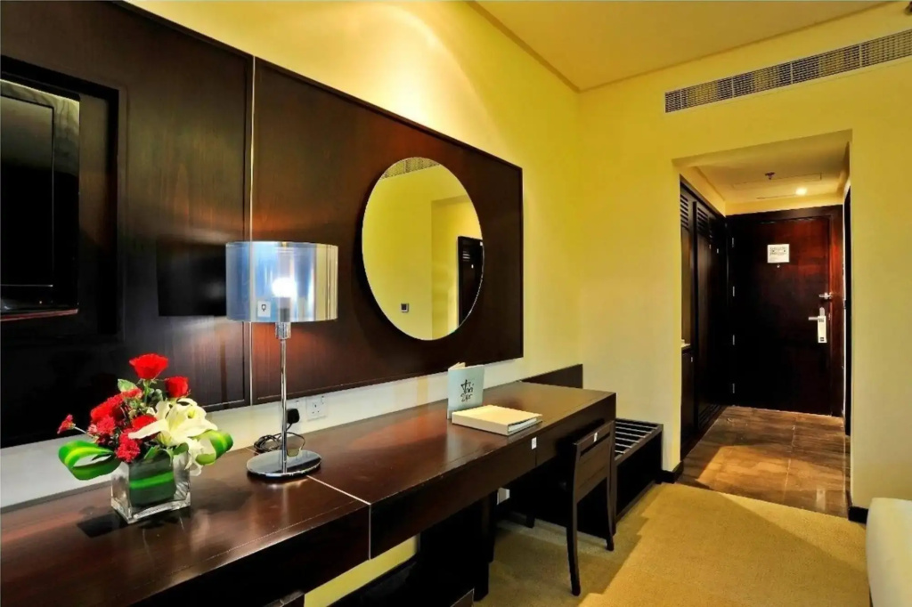 Hues Boutique Hotel — фото