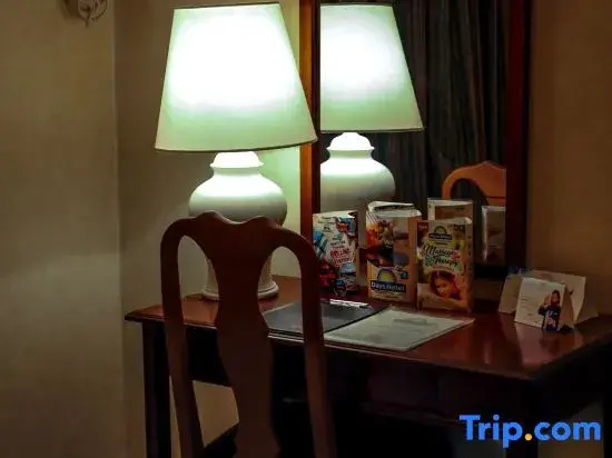 Days Hotel Tagaytay - Chambres