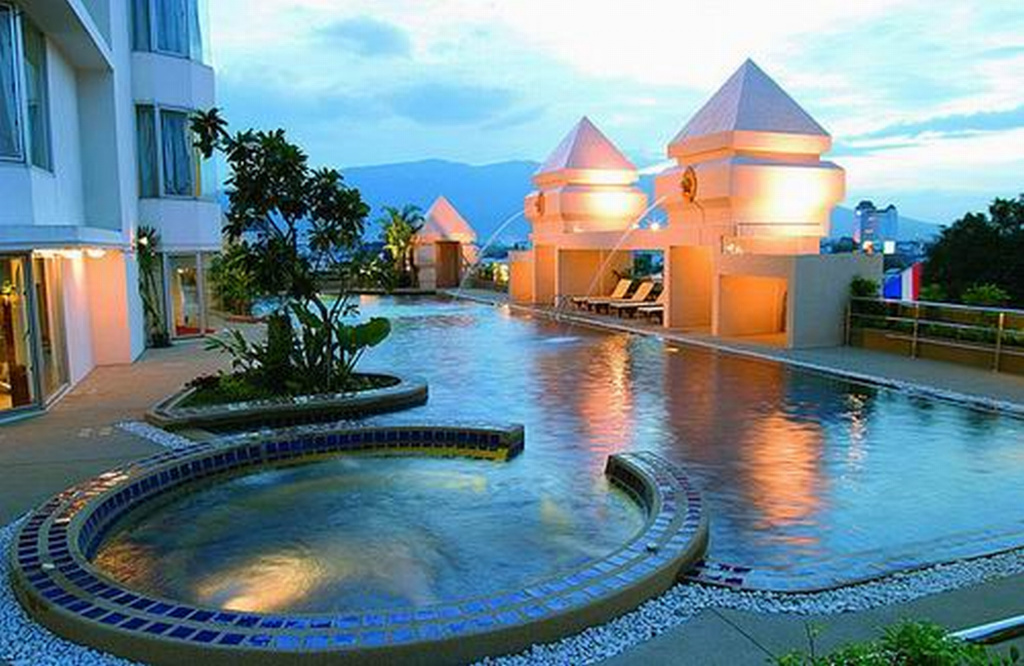 Chiang Mai Plaza Hotel - Général