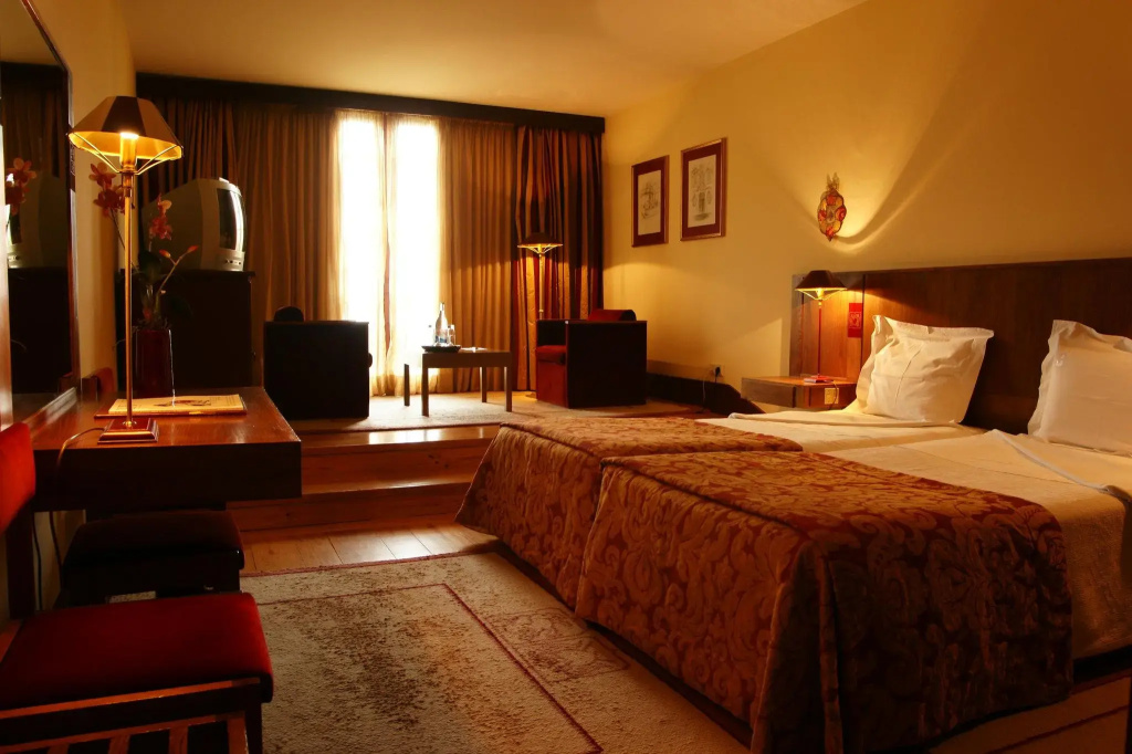 Pousada Mosteiro de Guimarães - Monument Hotel - Chambres