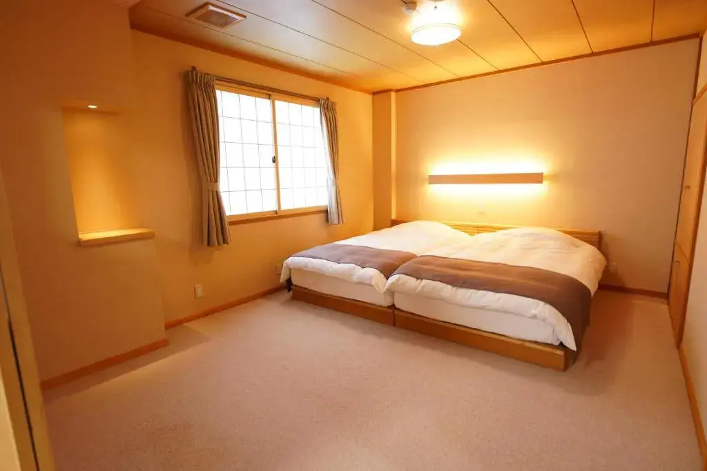 Standard Double room (twin beds)
