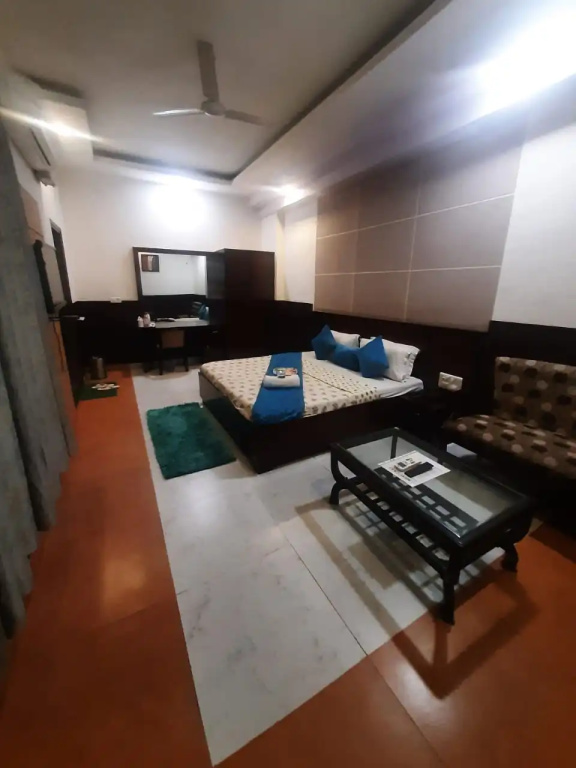 OYO 1180 Hotel Kartikay - Général
