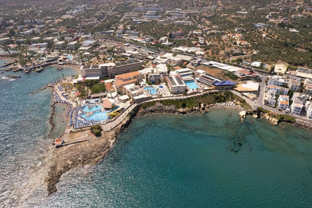 Beach & Waterfront