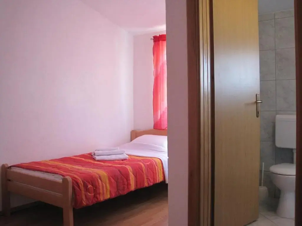 Standard Double room with balcony and with view twin beds