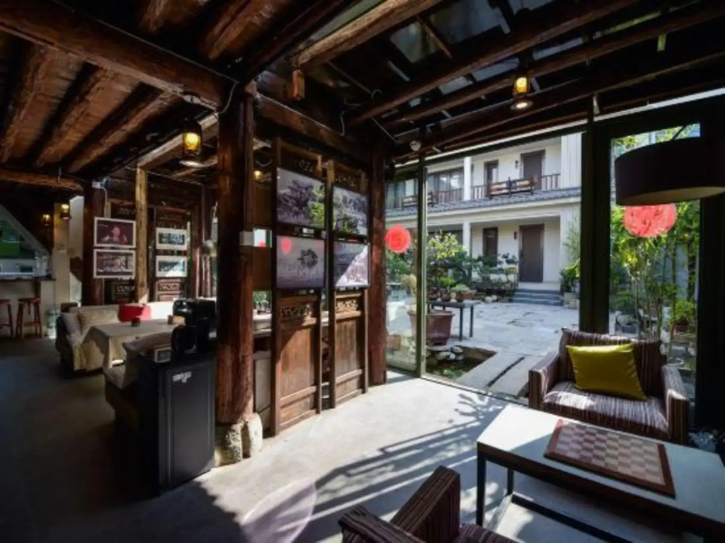 Hotel photo 12