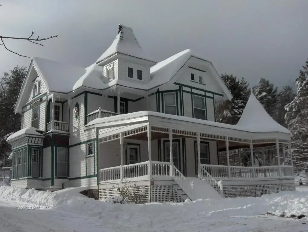Antique Rose Inn Windham