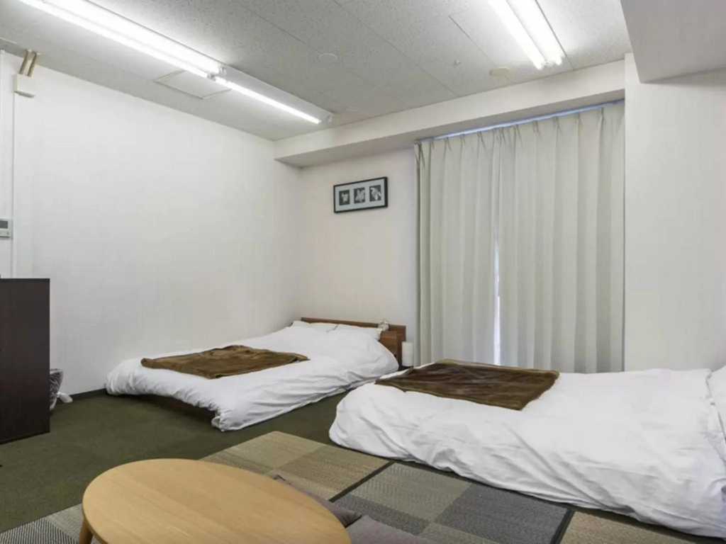 SI Large Room Apartmenet in Central Osaka
